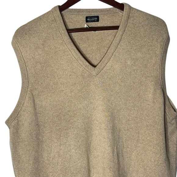 Brooks Brothers 100% Cashmere Sweater Vest Tan 80’s Made In England 46” - Picture 3 of 7